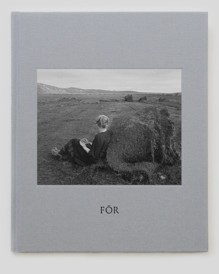 För by Agnieszka Sosnowska - Tipi bookshop