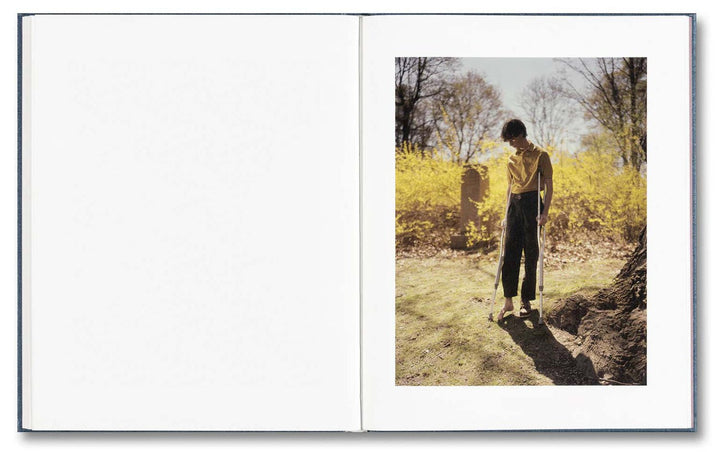 King, Queen, Knave by Gregory Halpern - Tipi bookshop