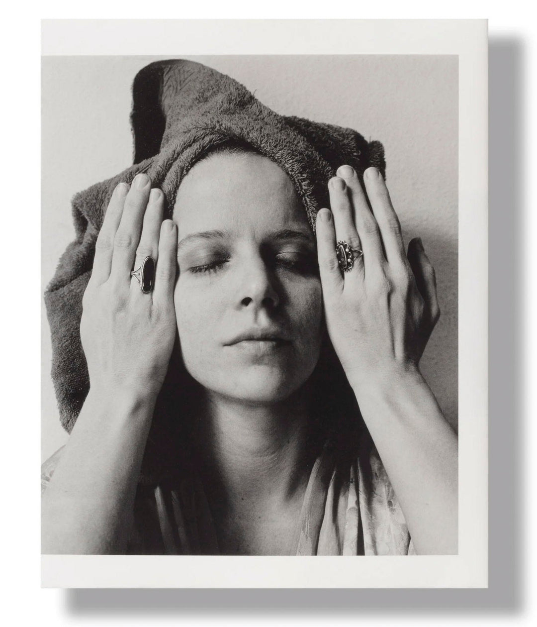 Daily self-portraits 1972–1973 by Melissa Shook - Tipi bookshop